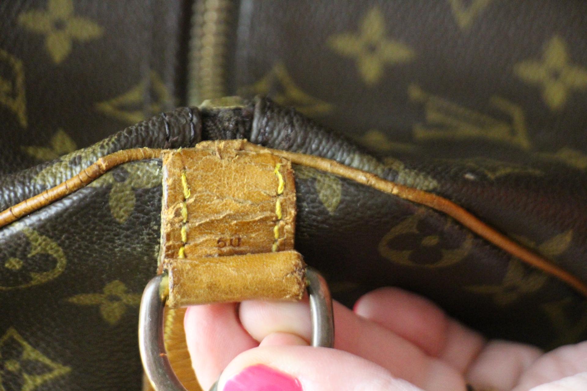 Louis Vuitton Keepall Bandoulière 50 Bag For Sale 9