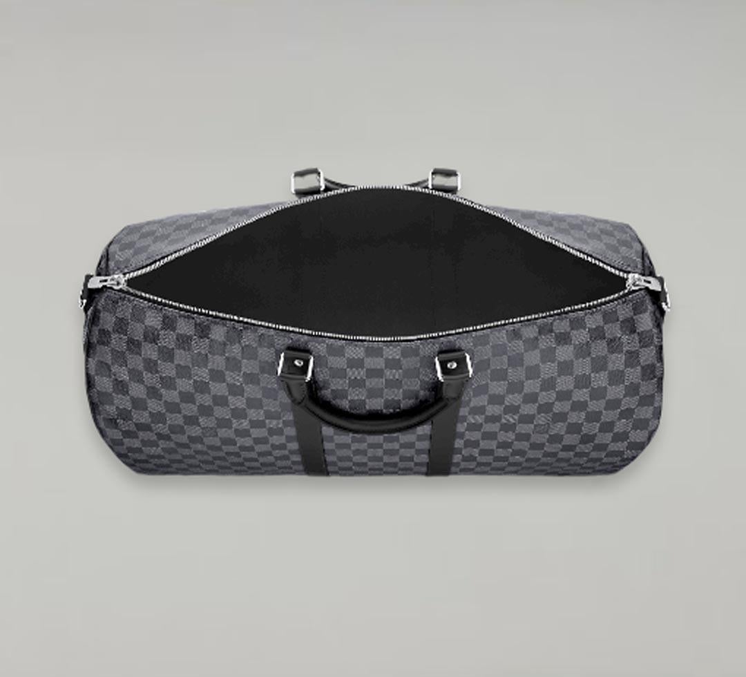 Louis Vuitton Keepall Bandoulière 55 Damier Graphite Canvas In New Condition For Sale In Nicosia, CY
