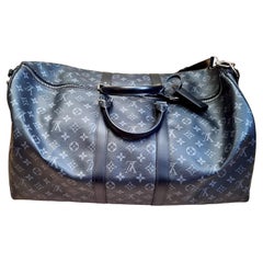 Louis Vuitton Keepall Bandoulière 55 in Monogram Eclipse Canvas