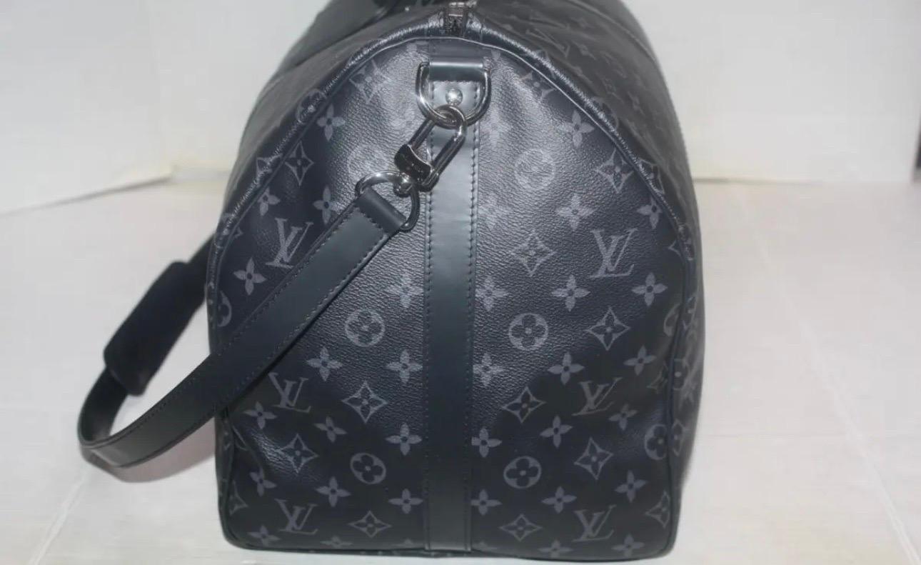 Louis Vuitton Keepall Bandouliere 55 Monogram  Graphite Duffel Bag SD 5108  For Sale 9