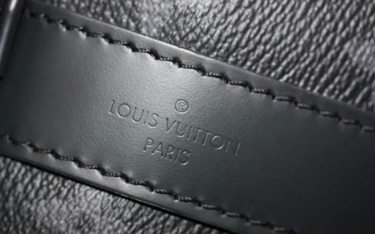 Keepall Bandouliere 55 mit Monogramm von Louis Vuitton  Graphit-Duffel-Tasche SD 5108  im Angebot 5