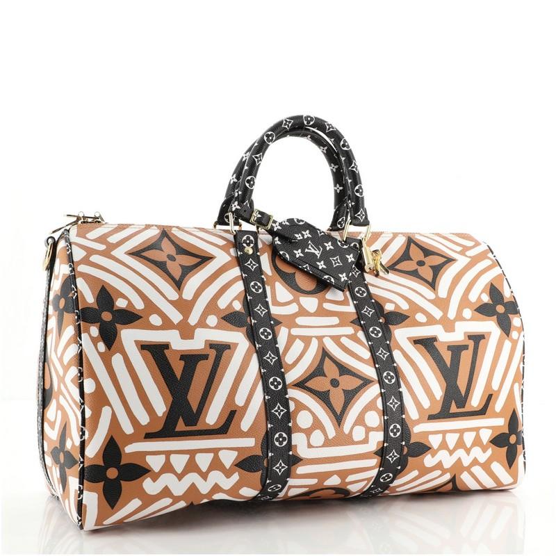 Condition: Excellent. Minimal wear on exterior and in interior, scratches on hardware.
Accessories: Luggage Tag, Lock, Keys, With Strap
Measurements: Handle Drop 4