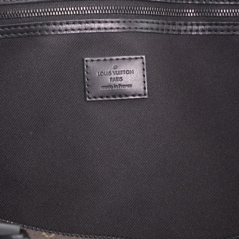Women's or Men's Louis Vuitton Keepall Bandouliere Bag Limited Edition Logo Story Monogram