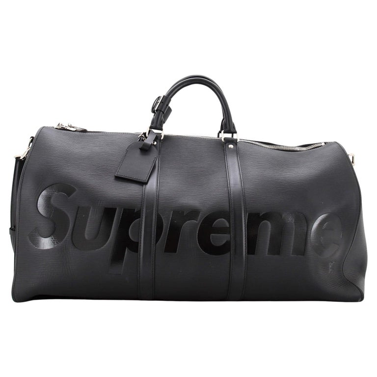Supreme Duffle Bag (FW22) BlackSupreme Duffle Bag (FW22) Black - OFour