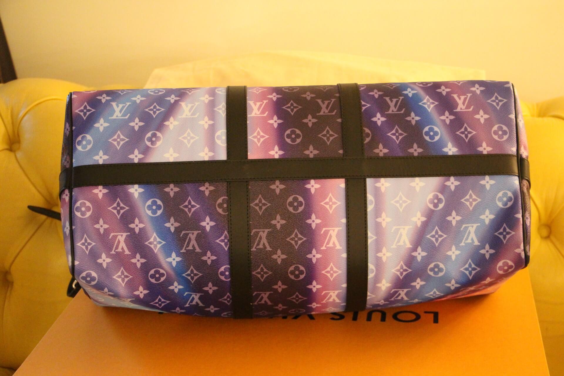 Louis Vuitton Keepall Bandouliere, Very Limited Sunset Edition by Virgil Abloh In New Condition In Saint-ouen, FR