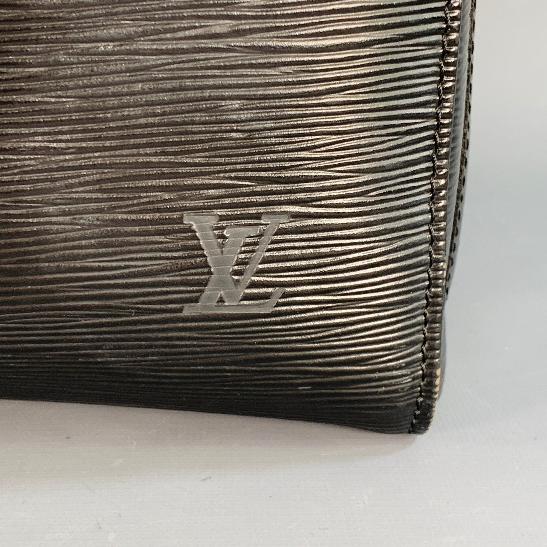 Noir LOUIS VUITTON - Keepall - Sac de sport en cuir épi noir en vente