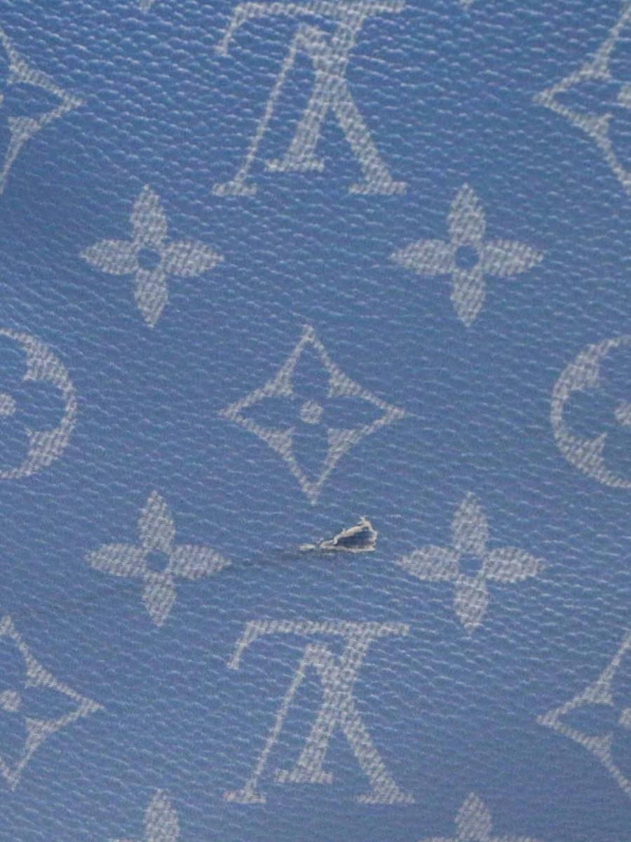 Louis Vuitton Keepall Cloud by Virgil Abloh en vente 6
