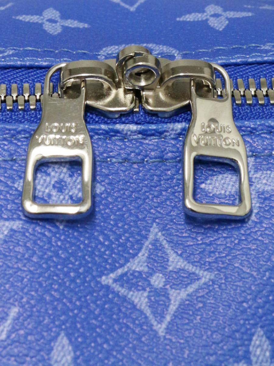 Louis Vuitton Keepall Cloud by Virgil Abloh en vente 4