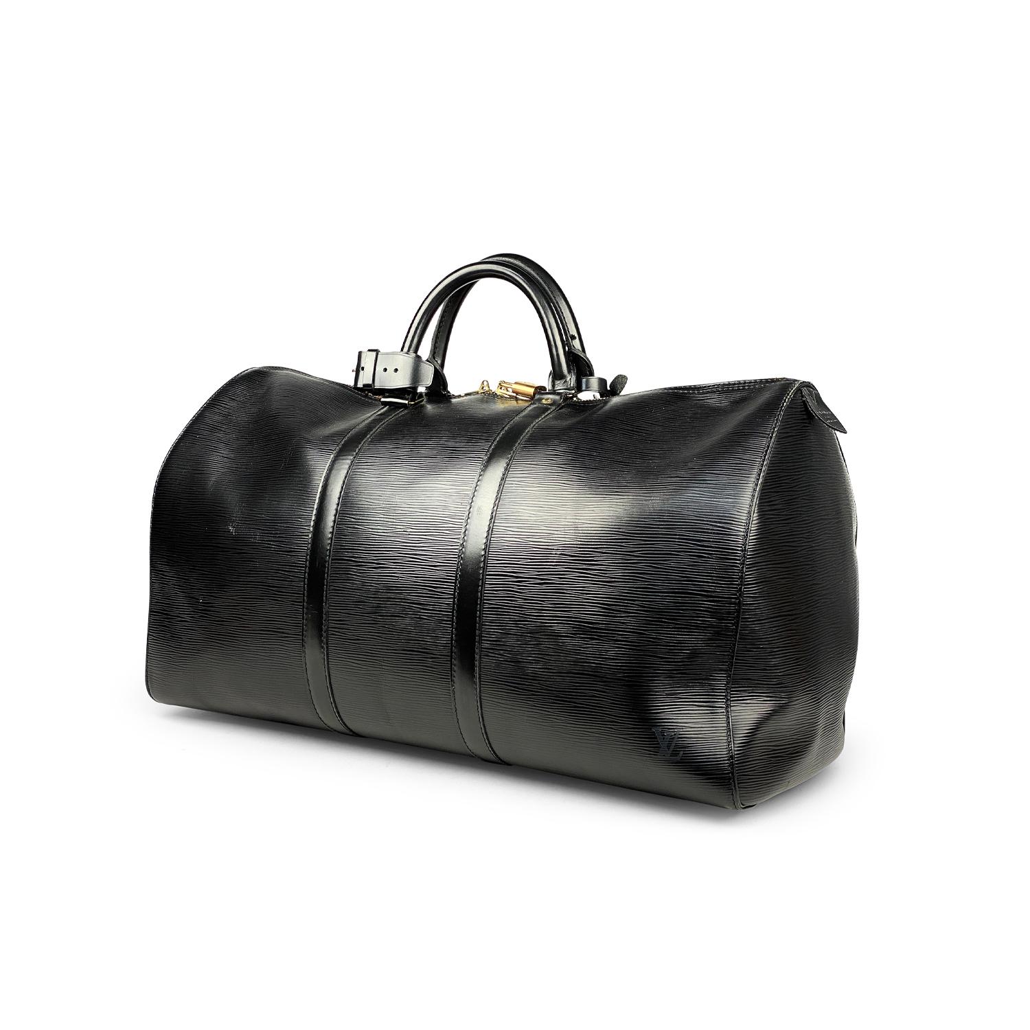 Bolsa de fin de semana Louis Vuitton Keepall Epi 50 en Bueno estado para la venta en Sundbyberg, SE