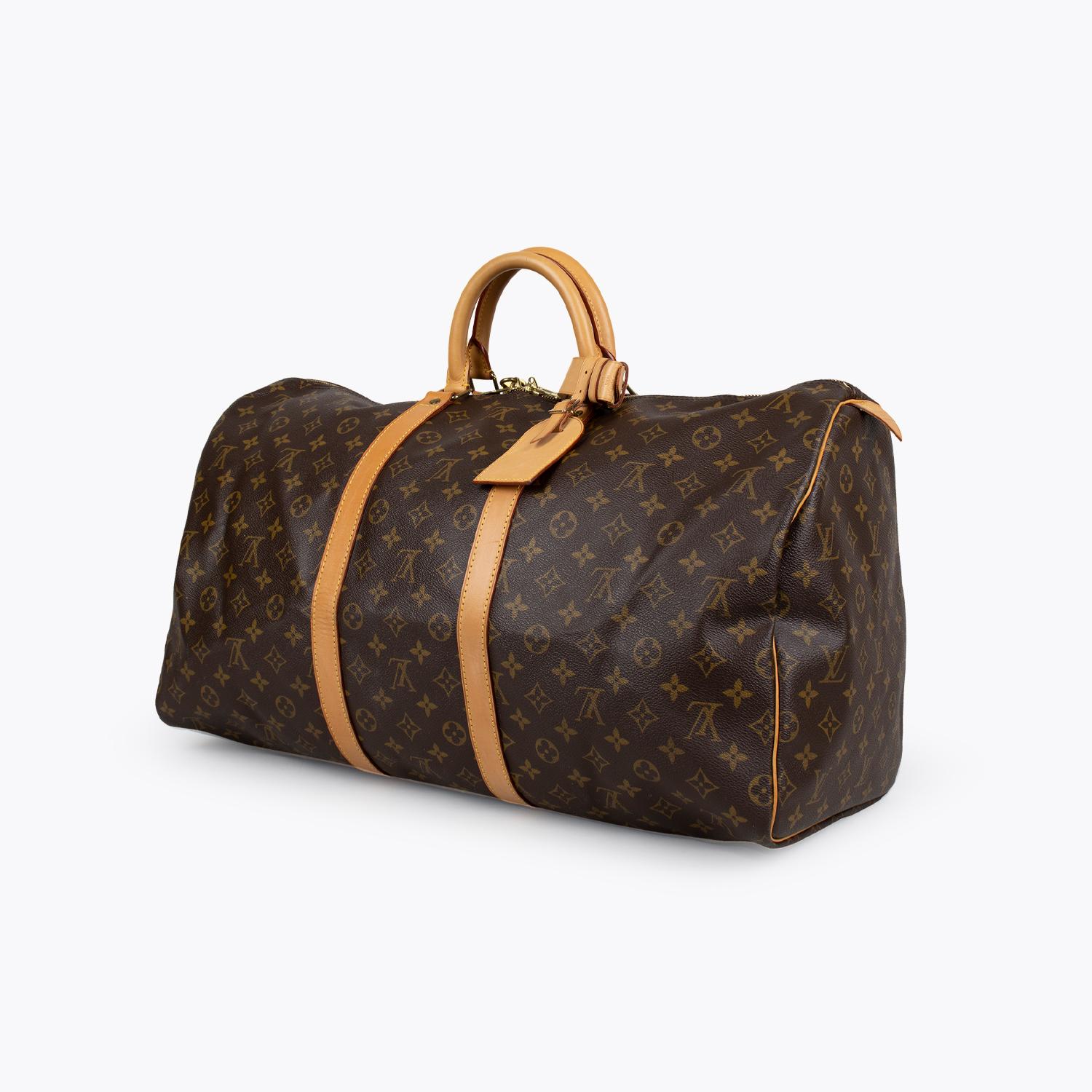 Louis Vuitton Keepall Monogram 55 Bag In Good Condition For Sale In Sundbyberg, SE