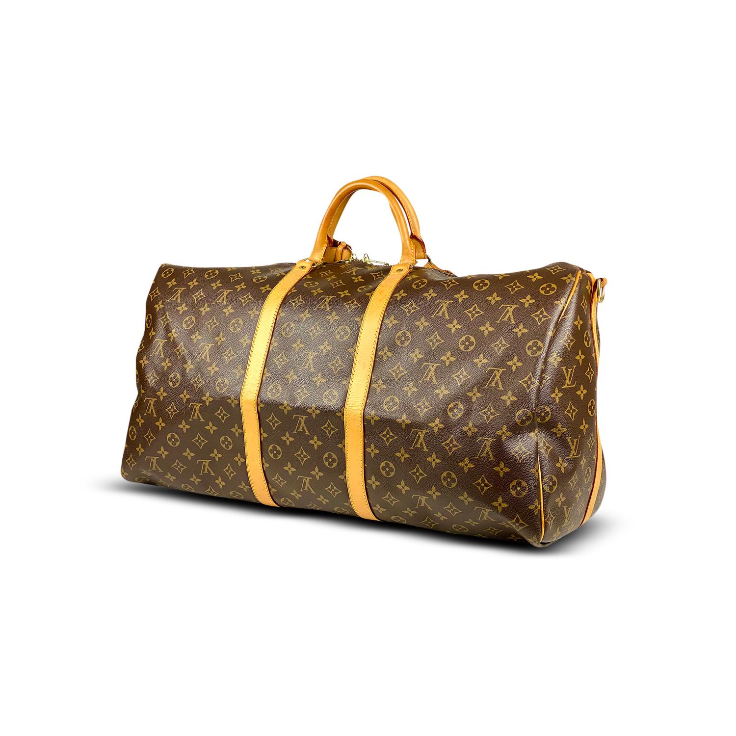 Louis Vuitton Keepall Monogram Bandoulière 60 In Good Condition For Sale In Sundbyberg, SE