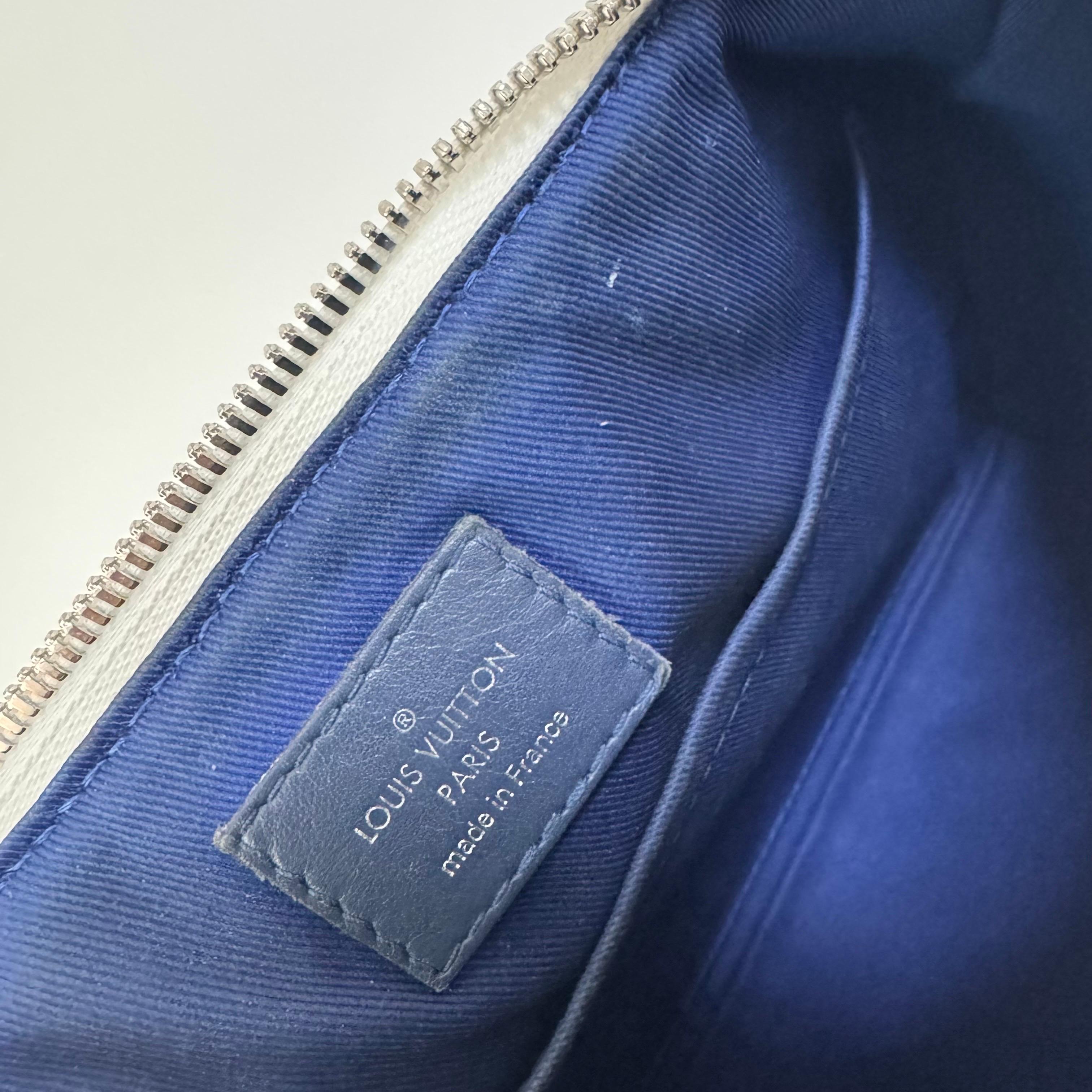 Louis Vuitton Keepall XS Blue Watercolor Leather and PU Crossbody Bag For Sale 11
