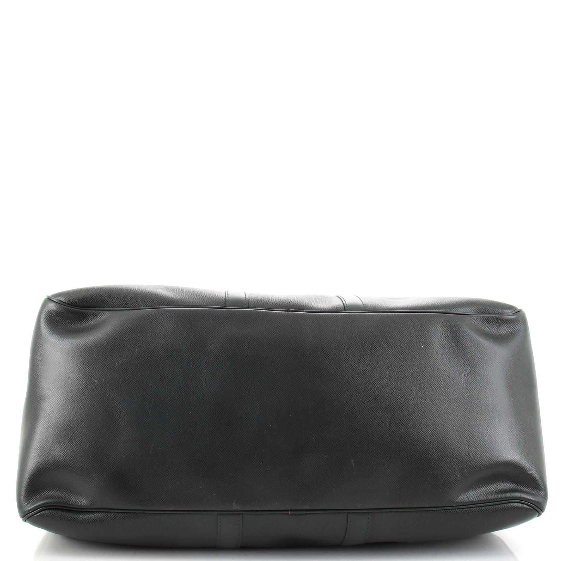 Women's or Men's Louis Vuitton Kendall Handbag Taiga Leather GM