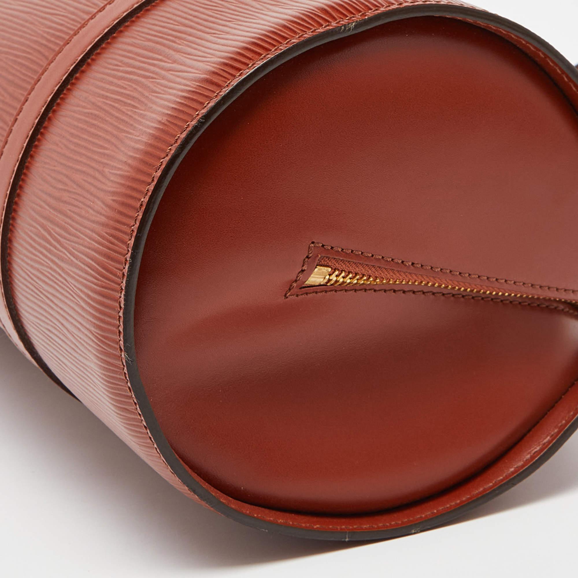 Louis Vuitton Kenyan Fawn Epi Leather Soufflot Bag For Sale 6