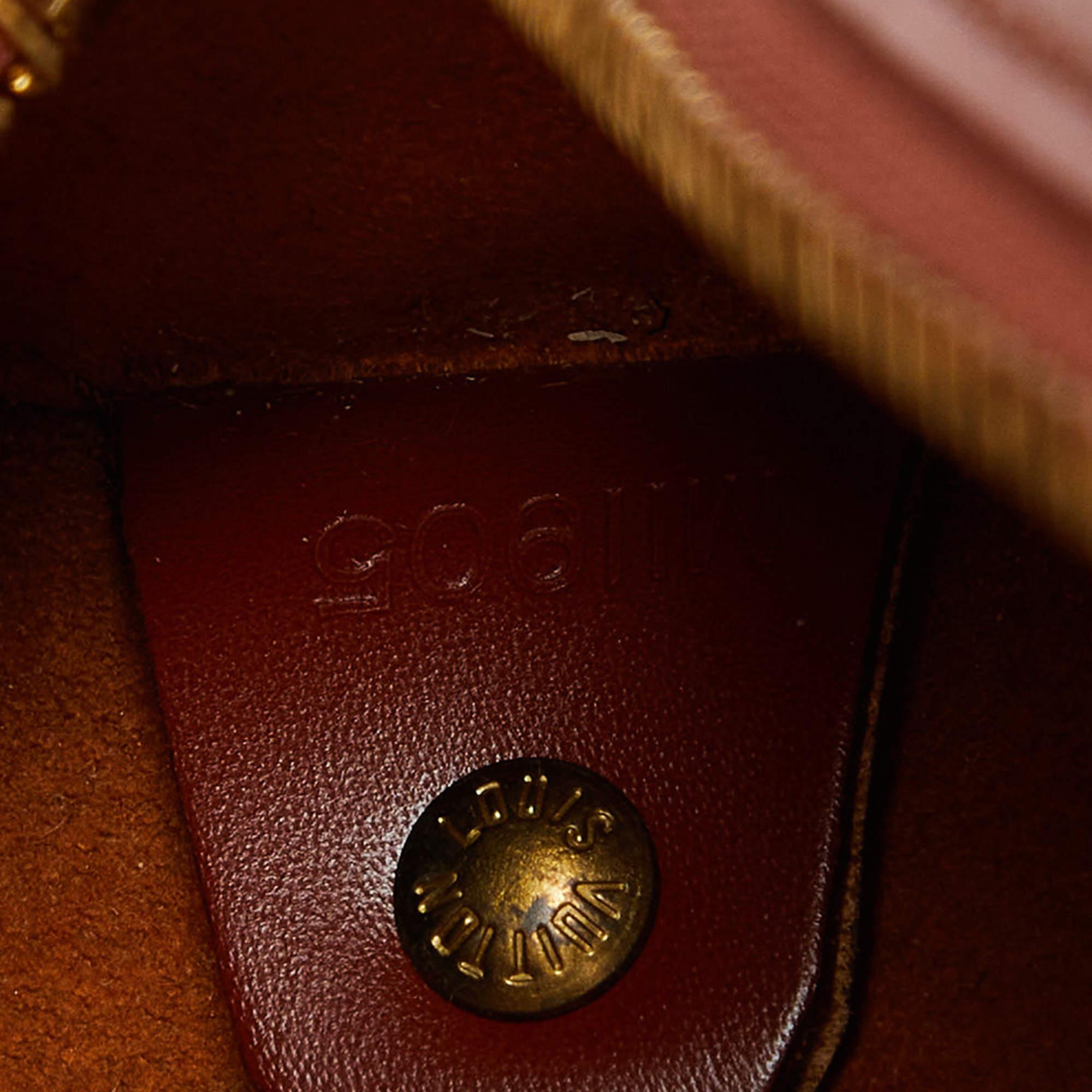 Louis Vuitton Kenyan Fawn Epi Leather Soufflot Bag For Sale 4