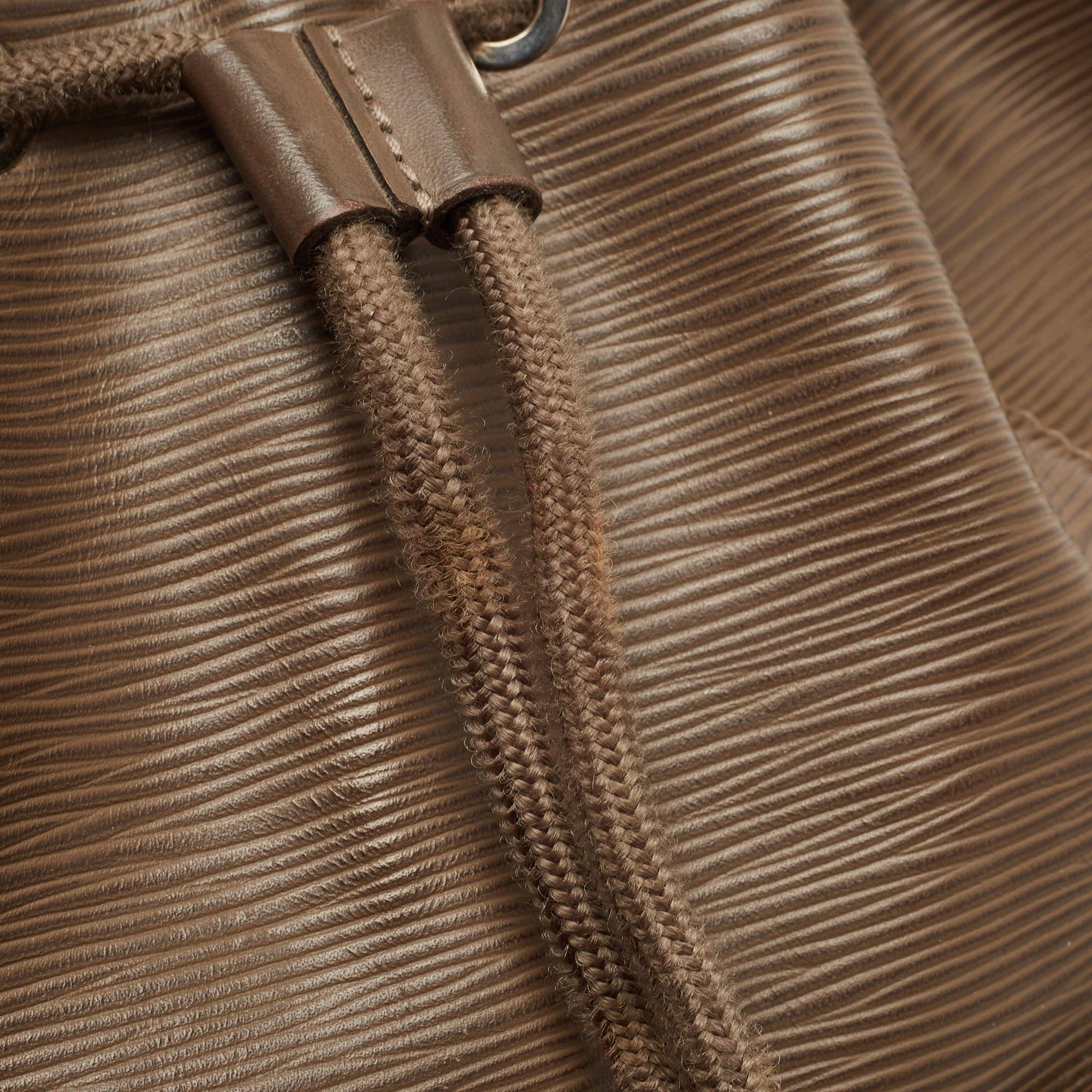  Louis Vuitton Khaki Epi Leather Christopher PM Backpack 13