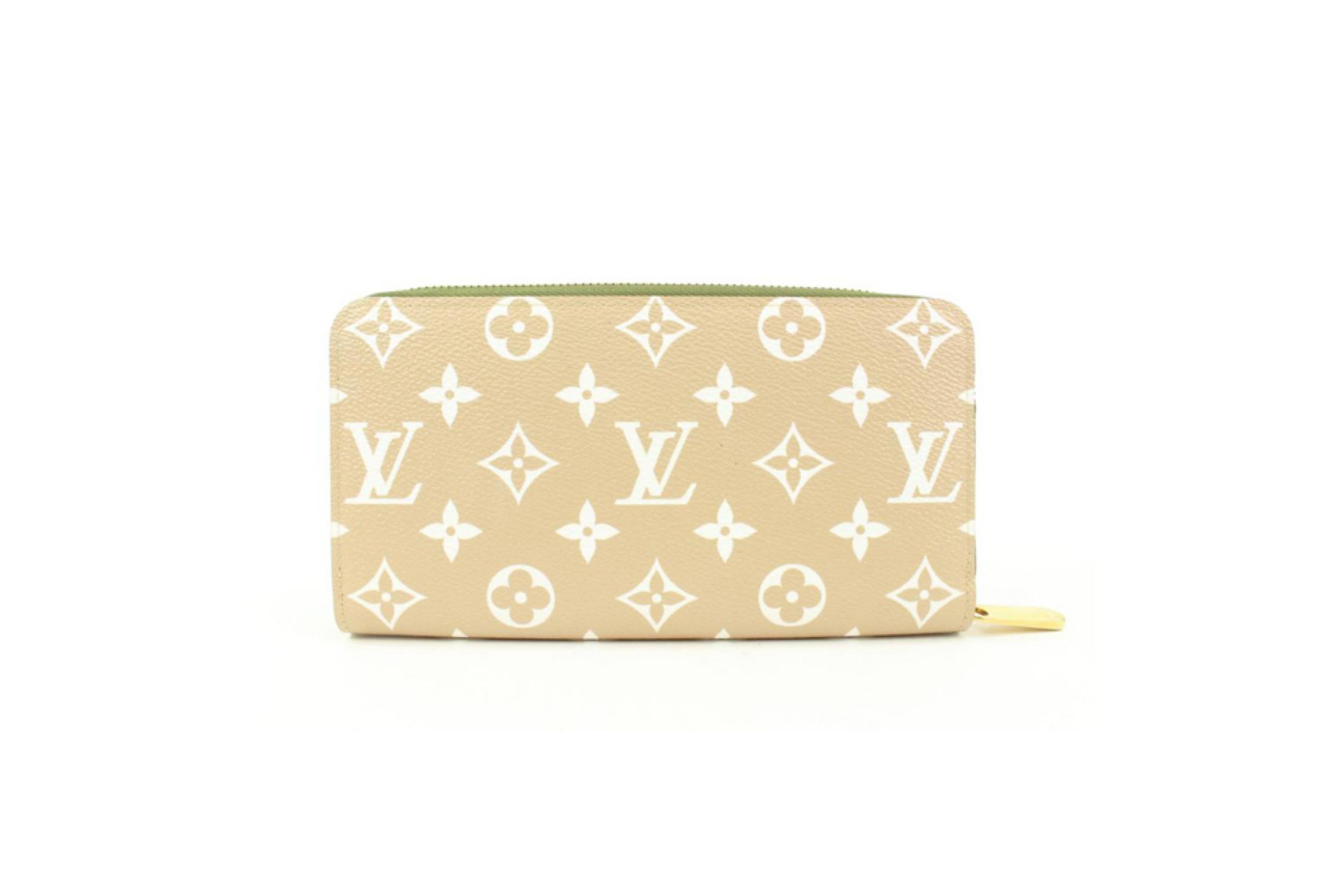 Louis Vuitton Khaki Green Beige Monogram Giants Zippy Wallet Long Zip Around 78lv24s
Date Code/Serial Number: GI0179
Made In: Spain
Measurements: Length:  7.6