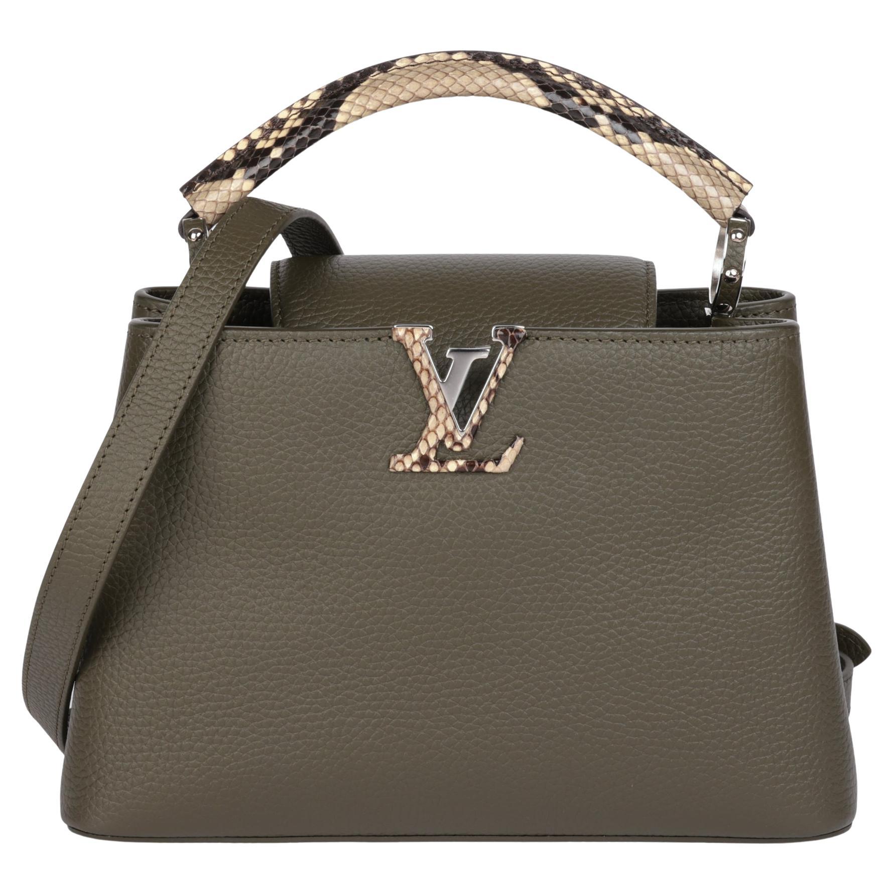 Louis Vuitton Capucines Green - 2 For Sale on 1stDibs
