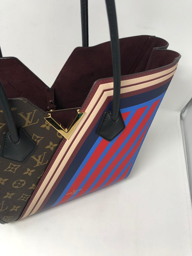 LL - Arm candy of the week - Limited edition Louis Vuitton Kimono bag  (Cruise 2017) - Luxurylaunches
