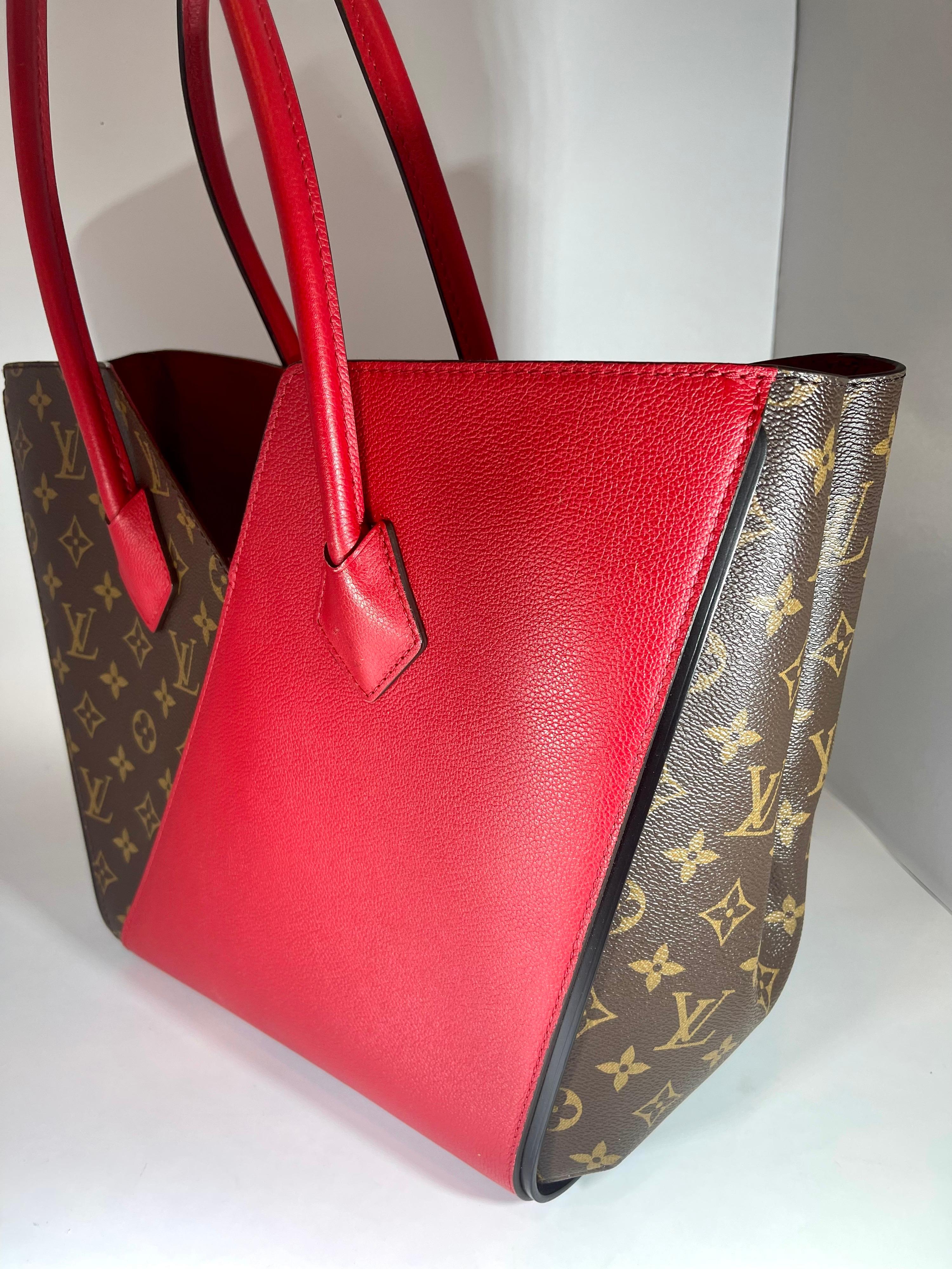 Louis Vuitton Kimono Handbag Monogram Canvas and Leather MM, Kike Brand New In Good Condition In New York, NY