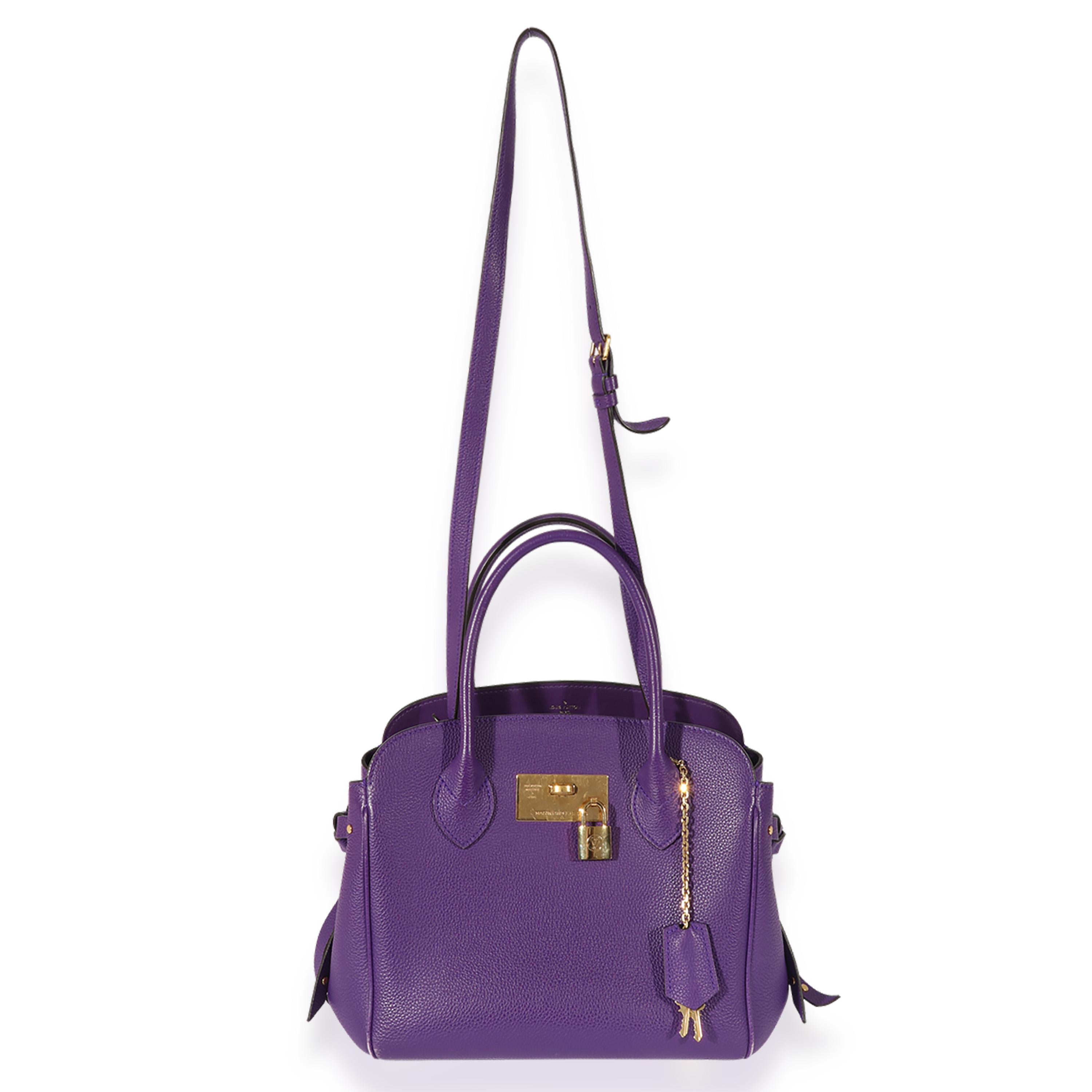 Listing Title: Louis Vuitton Kimono Veau Nuage Milla PM
SKU: 127373
Condition: Pre-owned 
Handbag Condition: Very Good
Condition Comments: Item is in very good condition with minor signs of wear. Heavy exterior scuffing throughout and at corners.