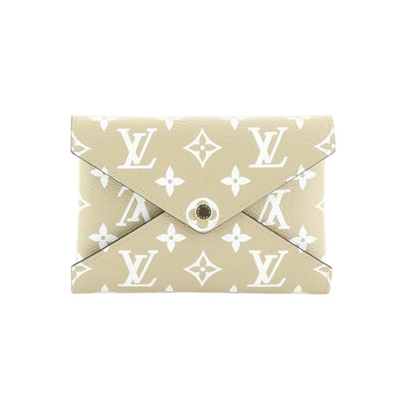 Louis Vuitton Beige Monogram Giant Pochette Kirigami MM Envelop