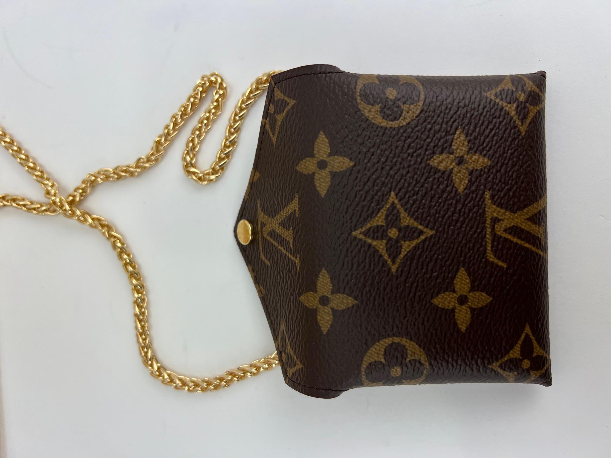 Louis Vuitton KIRIGAMI POCHETTE Small Only Monogram Added Strap Crossbody Bag In Excellent Condition In Freehold, NJ