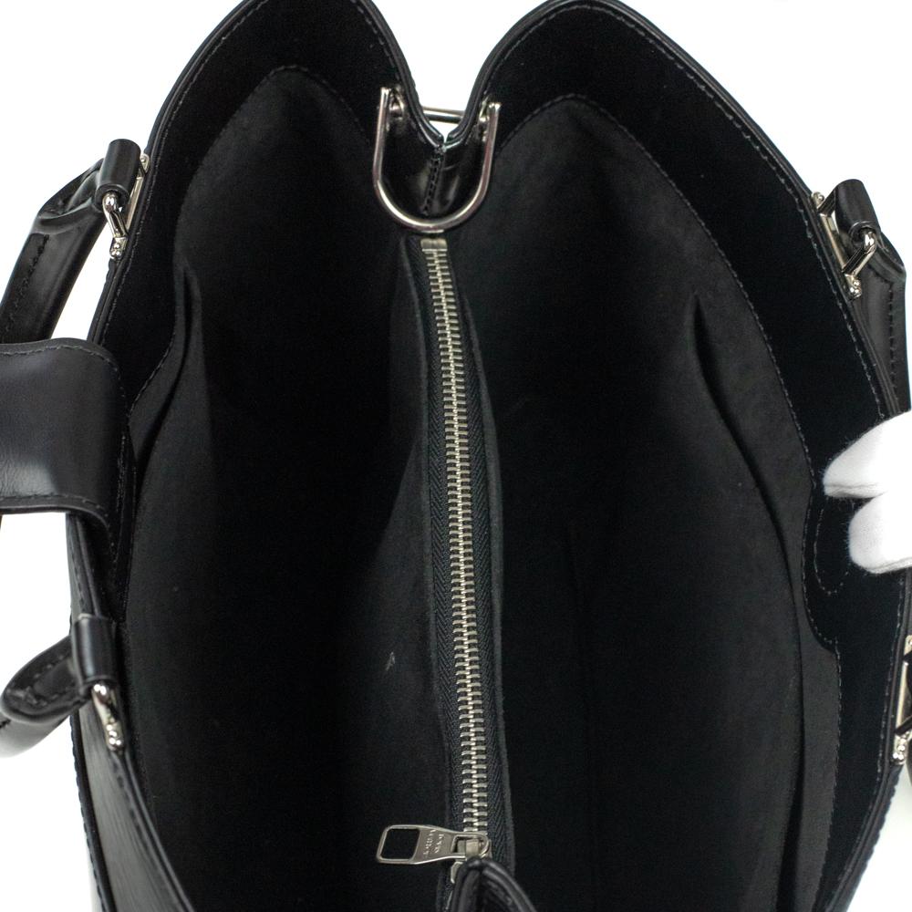 LOUIS VUITTON, Kleber Shoulder bag in Black Leather 1