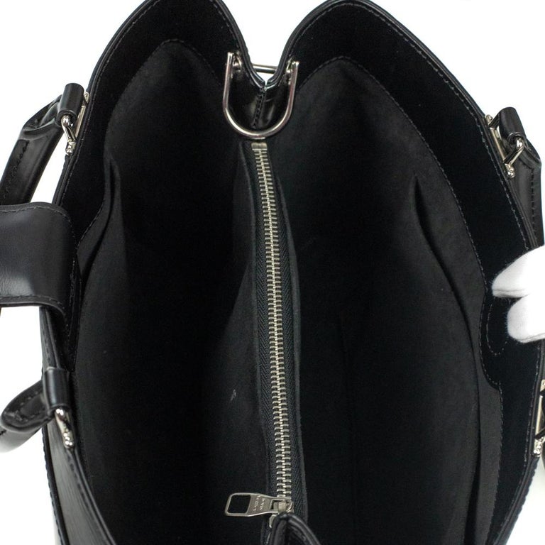 LOUIS VUITTON, Kleber Shoulder bag in Black Leather For Sale 1
