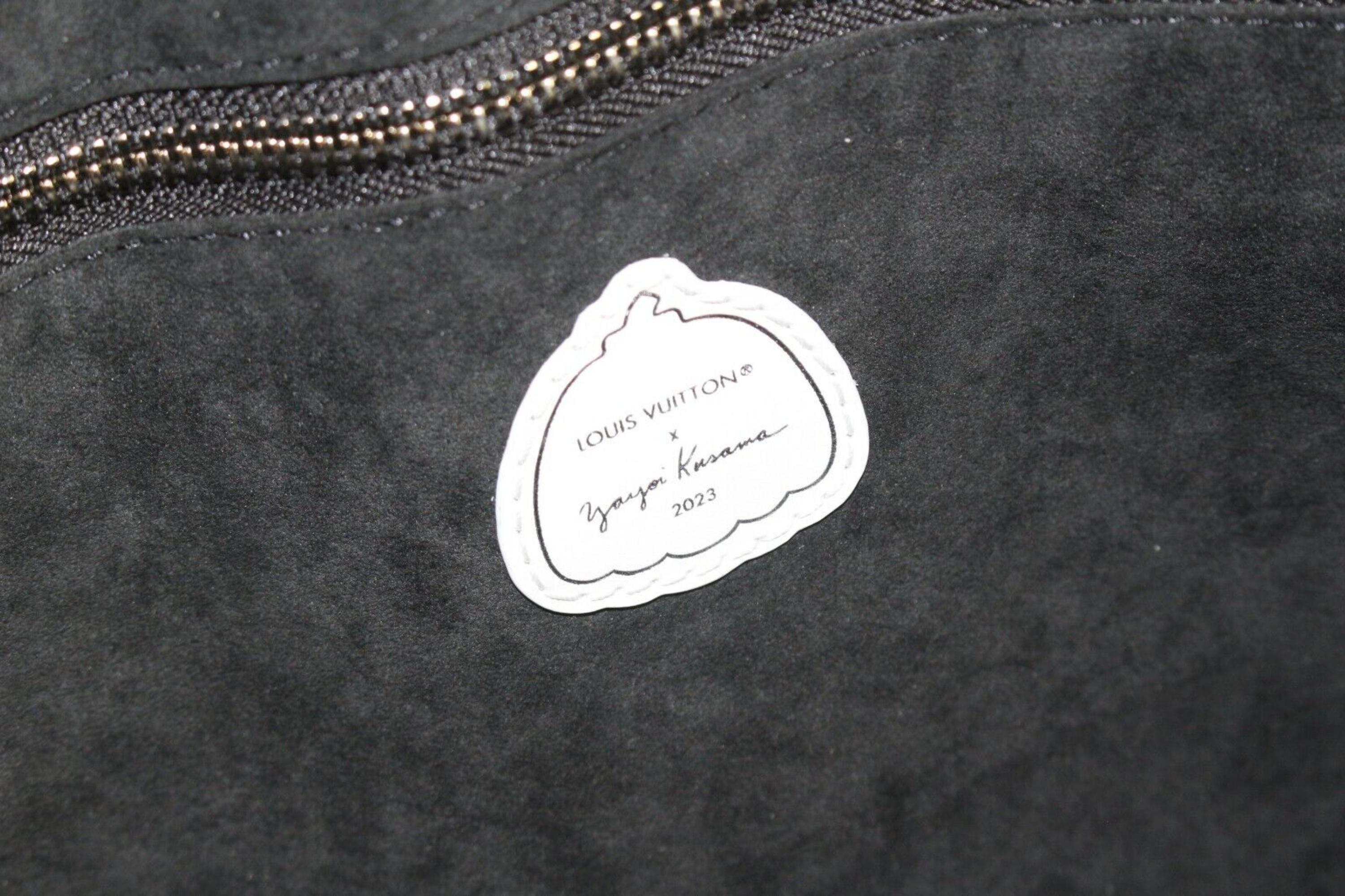 Louis Vuitton Kusama - Monogramme noir Empreinte Neverfull MM avec pochette 11LV0123 en vente 2