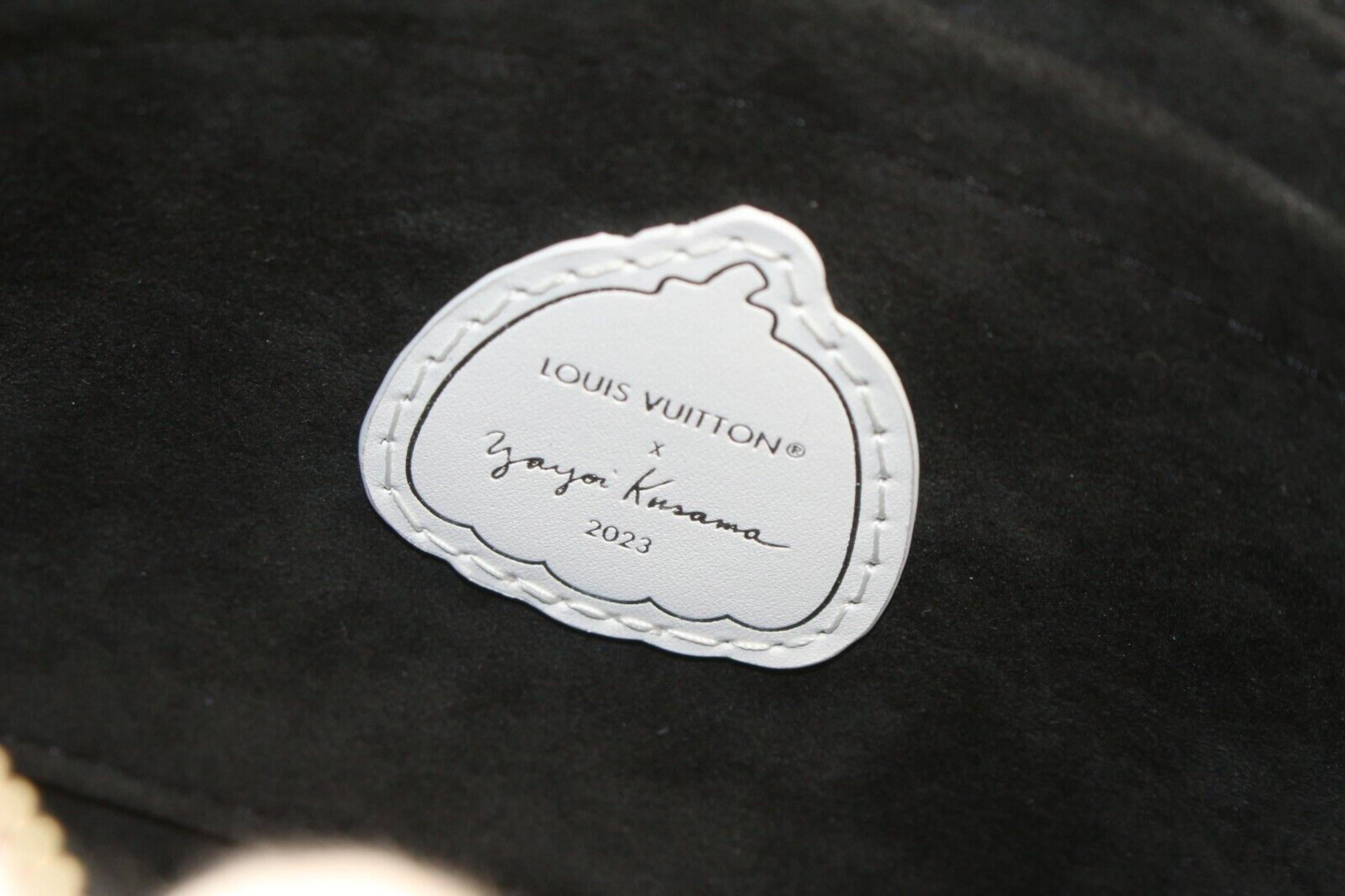 Louis Vuitton Kusama Dots Black Monogram Empreinte Multi Pochette 2LK0307 For Sale 6
