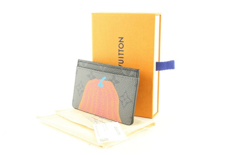 Louis Vuitton Kusama Monogram Eclipse Reverse Card Case Wallet 5LV0501 For  Sale at 1stDibs