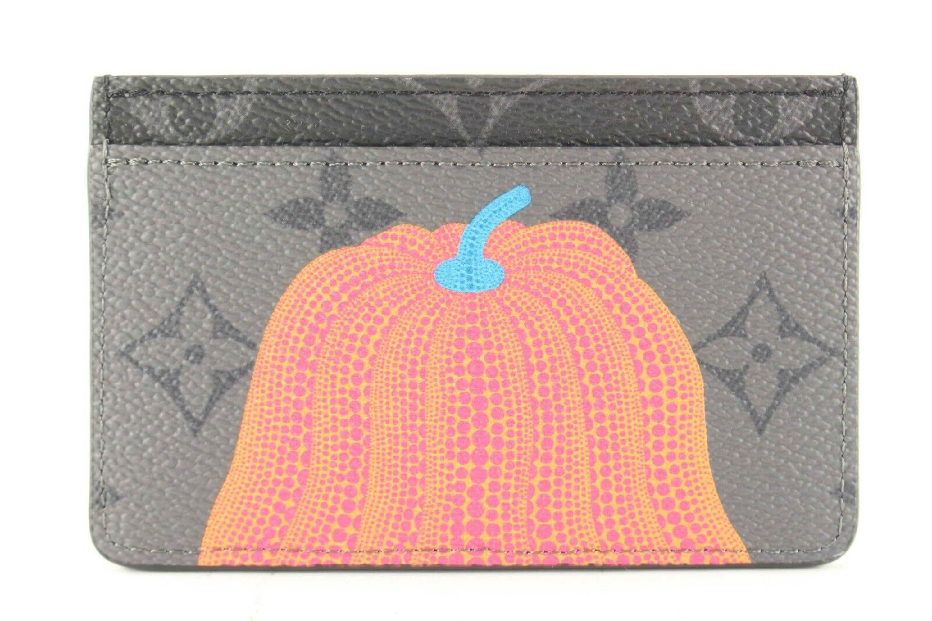 Women's Louis Vuitton Kusama Monogram Eclipse Reverse Card Case Wallet 5LV0501