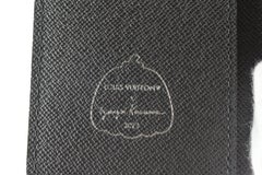 Couverture de carnet de notes Louis Vuitton Kusama Eclipse à monogramme inversé 2LV424C