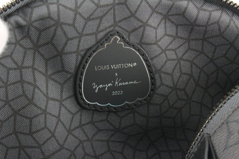Louis Vuitton Kusama Reverse Monogram Eclipse Bumbag Maxi 3L0407C For Sale  at 1stDibs