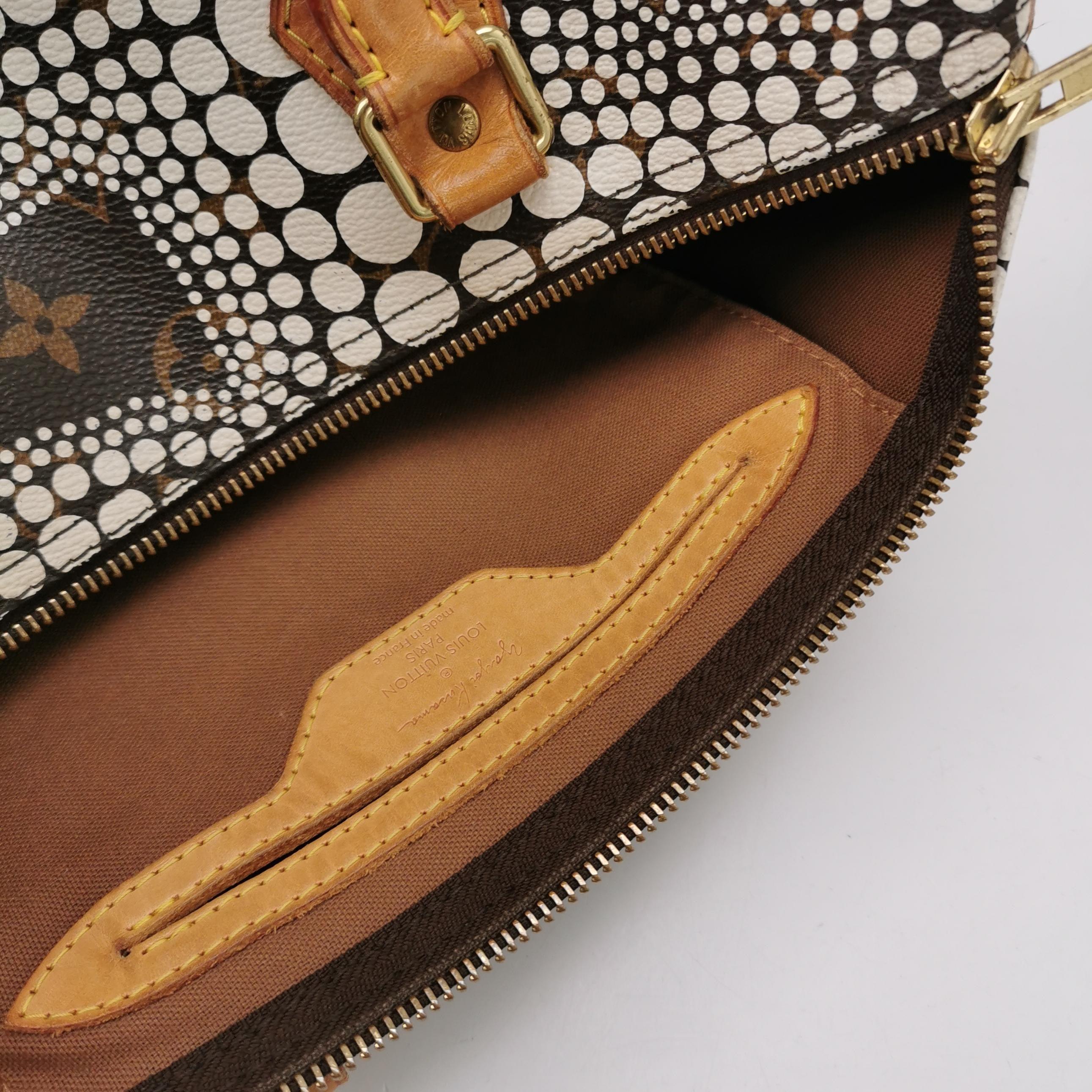Louis Vuitton Kusama Town Speedy 30 Weiße Henkeltasche mit Griff oben 5