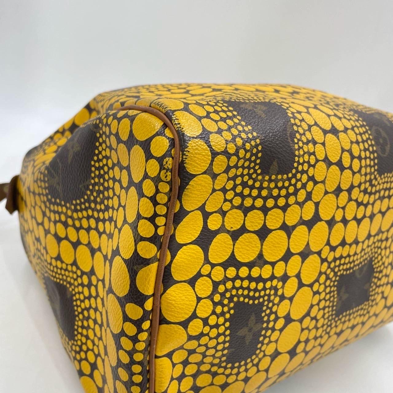 Bolso de asa superior Louis Vuitton Kusama Town Speedy 30 Amarillo 1