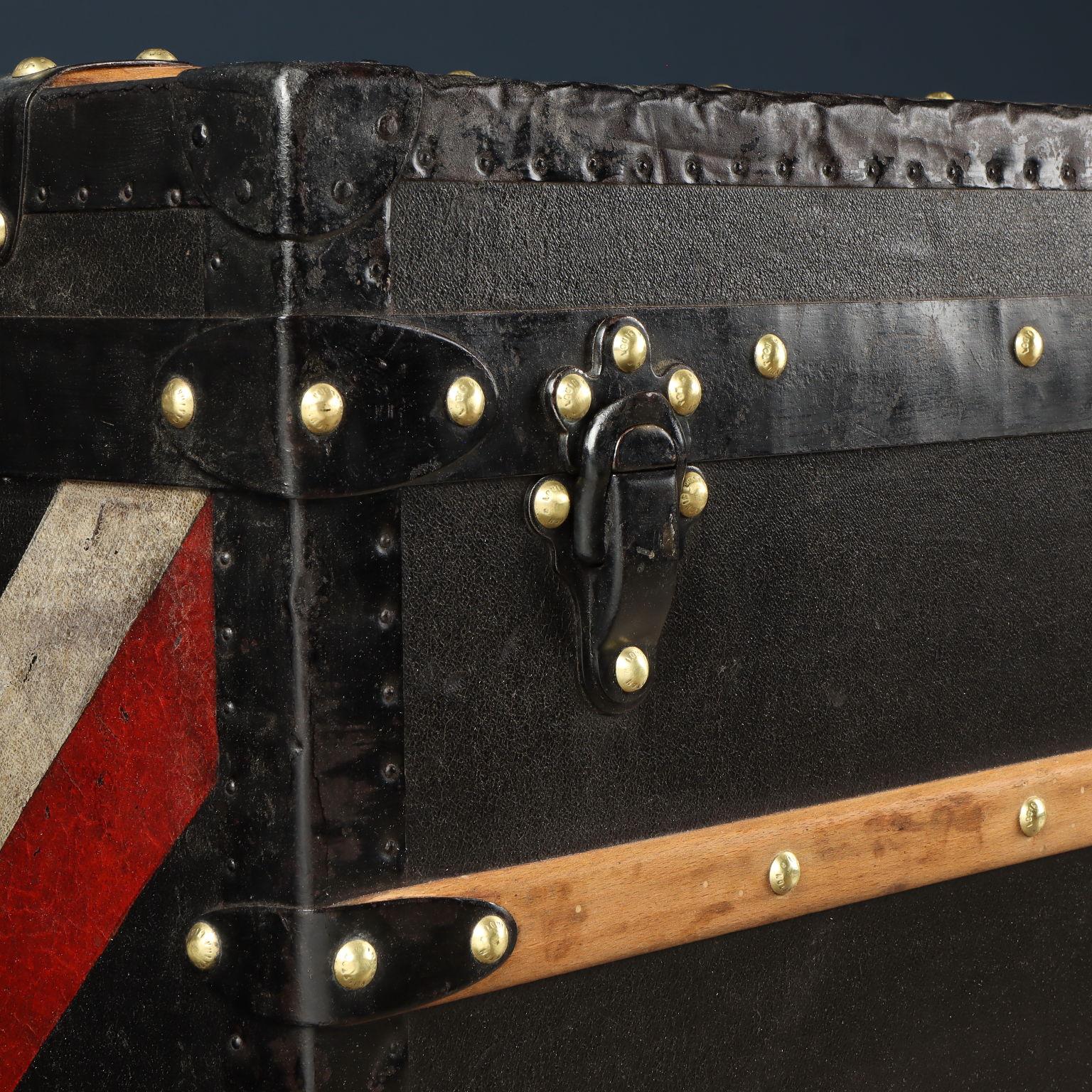 Louis Vuitton Lady’s High Trunk. Parigi 1890-1910 ca. in vendita 5