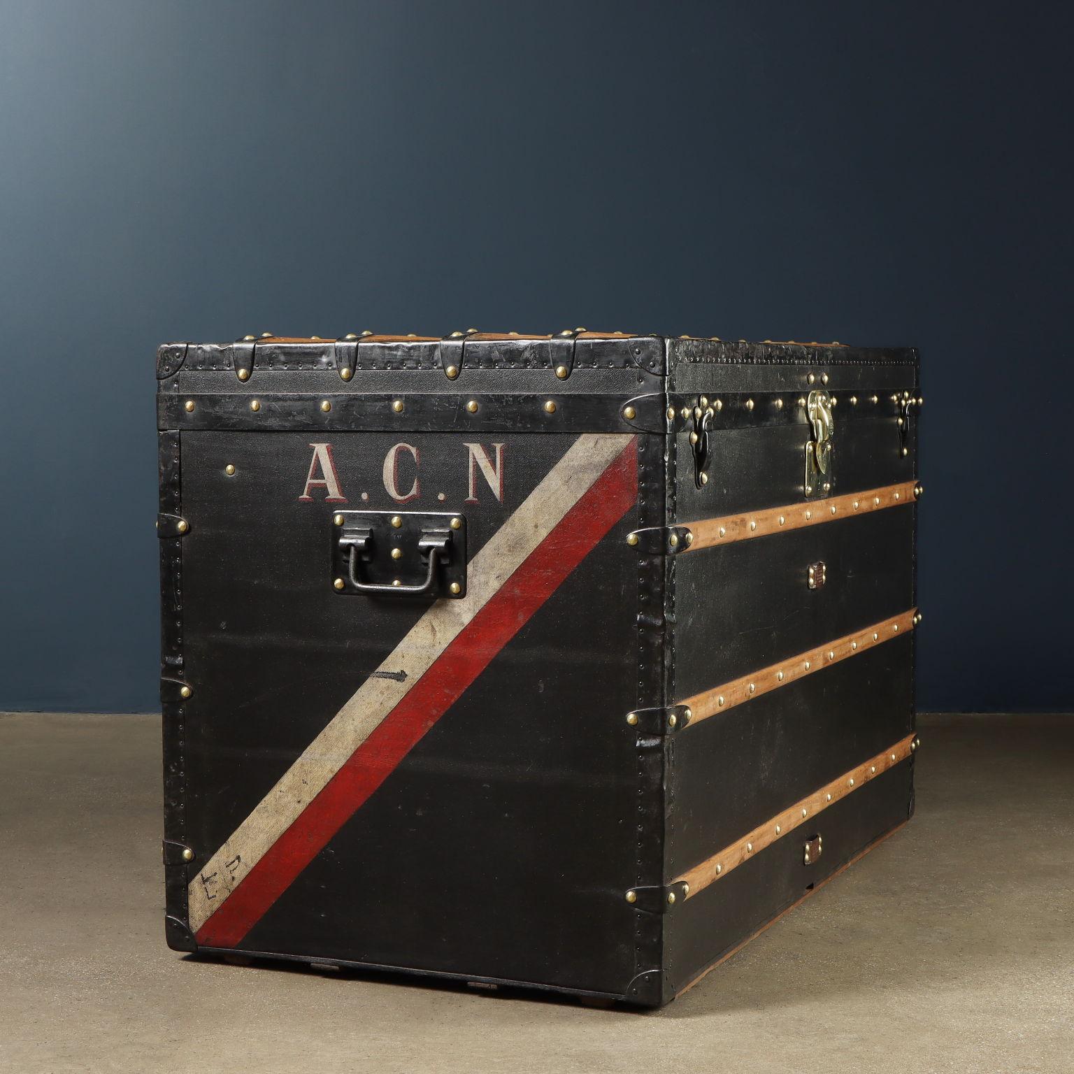 Louis Vuitton Lady’s High Trunk. Parigi 1890-1910 ca. in vendita 6