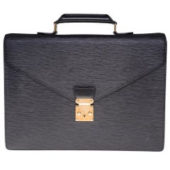 Louis Vuitton "Laguito" Satchel in grey Taïga leather and silver hardware