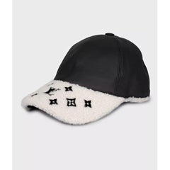 Louis Vuitton Lambskin Cap and Glove Set - Size M