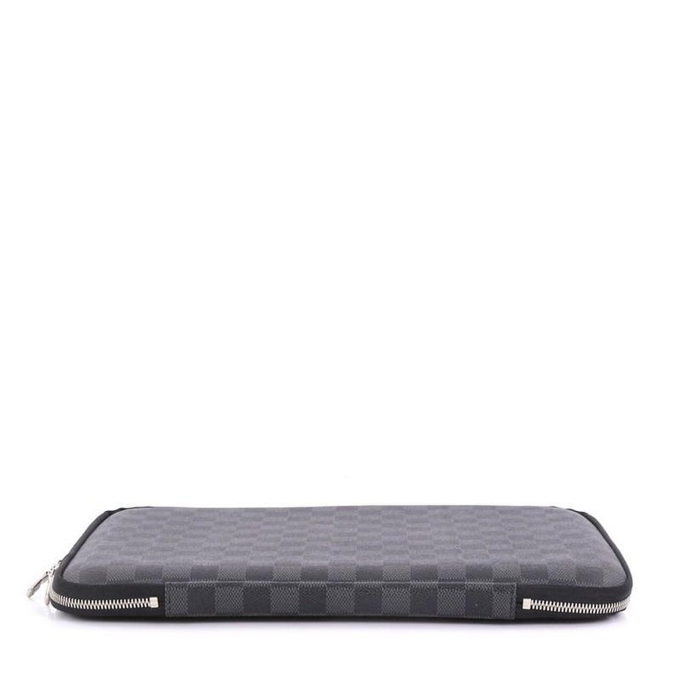 Louis Vuitton Laptop Sleeve Monogram 13 Inch Laptop Sleeve Dark brown  Leather ref.739292 - Joli Closet