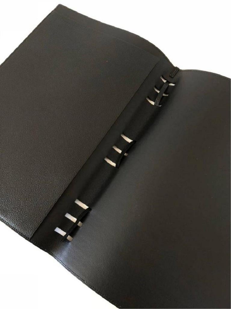 Großes schwarzes Leder-Damen-Handbuchdeckel von Louis Vuitton GM 858119 im Angebot 2