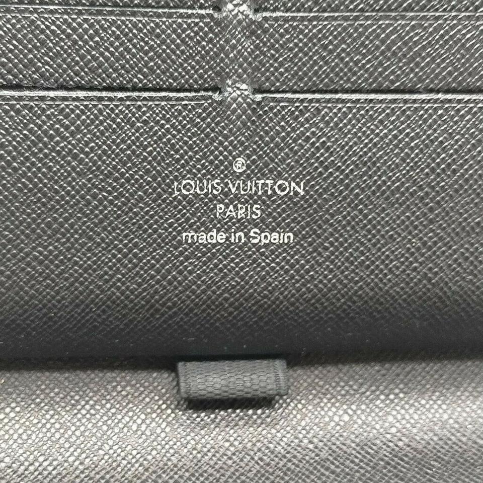Louis Vuitton 2015 Damier Graphite Pattern Zippy Organizer Wallet