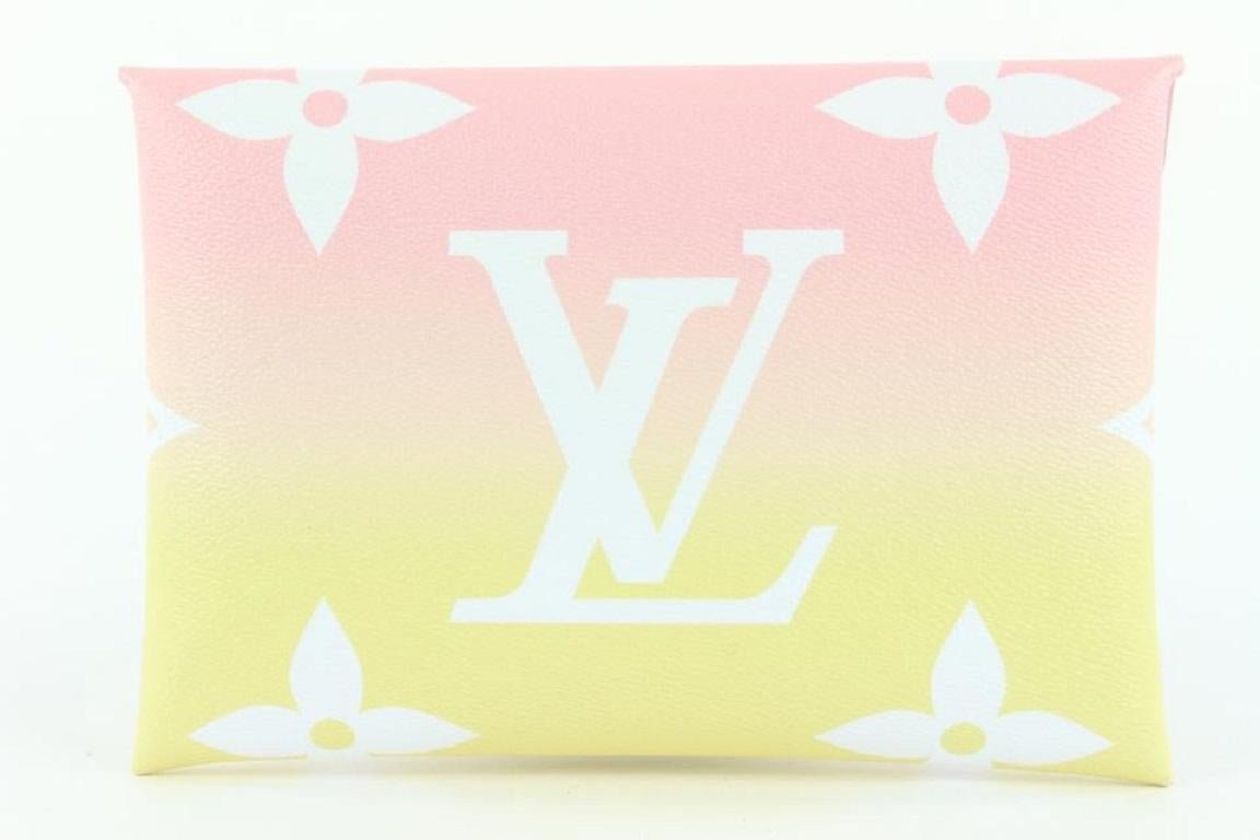 Louis Vuitton Large Pink x Yellow Monogram Kirigami GM Envelop Pouch 19lvs421 In New Condition For Sale In Dix hills, NY