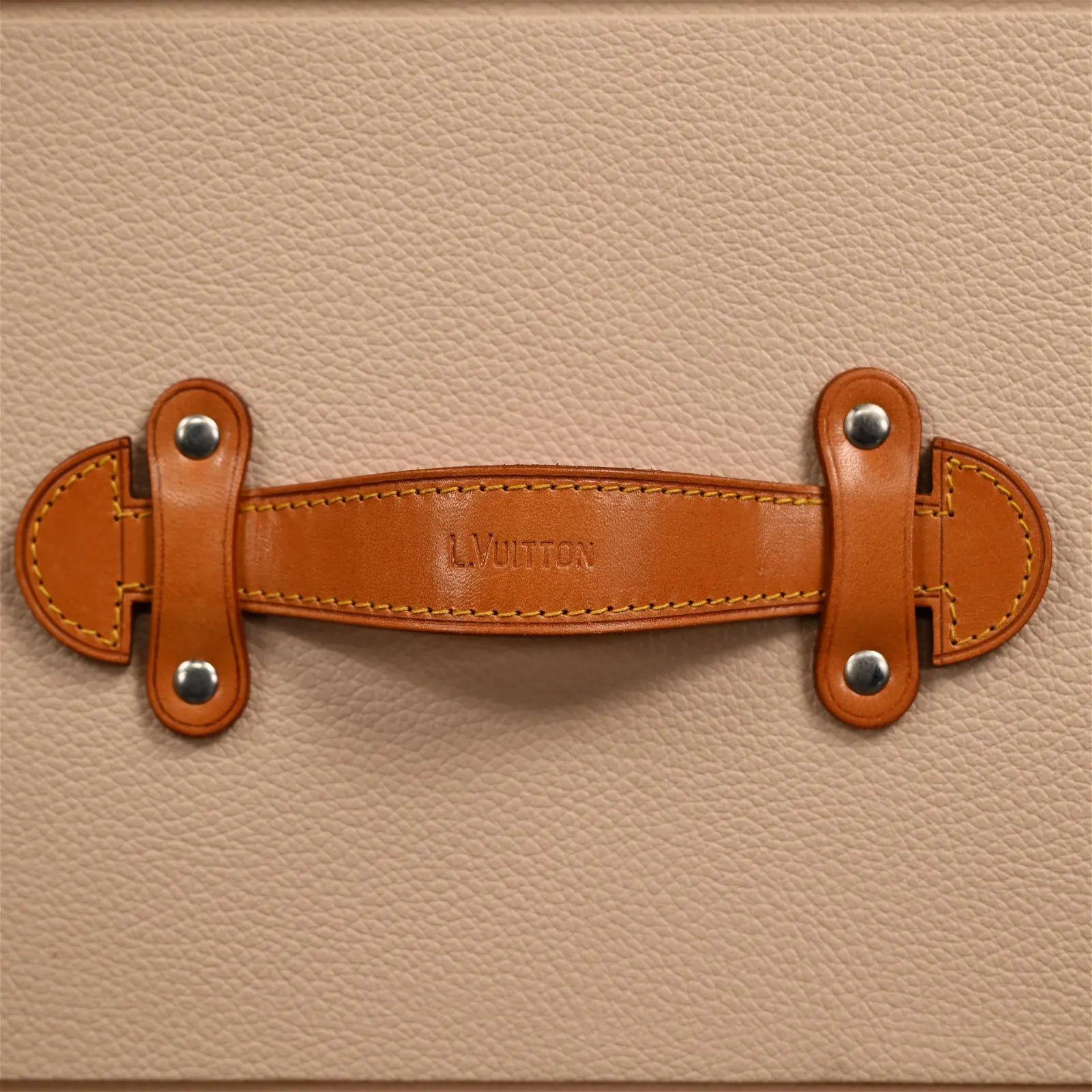 Grand malle à vapeur Louis Vuitton, toile monogrammée, cuir, commande spéciale en vente 8