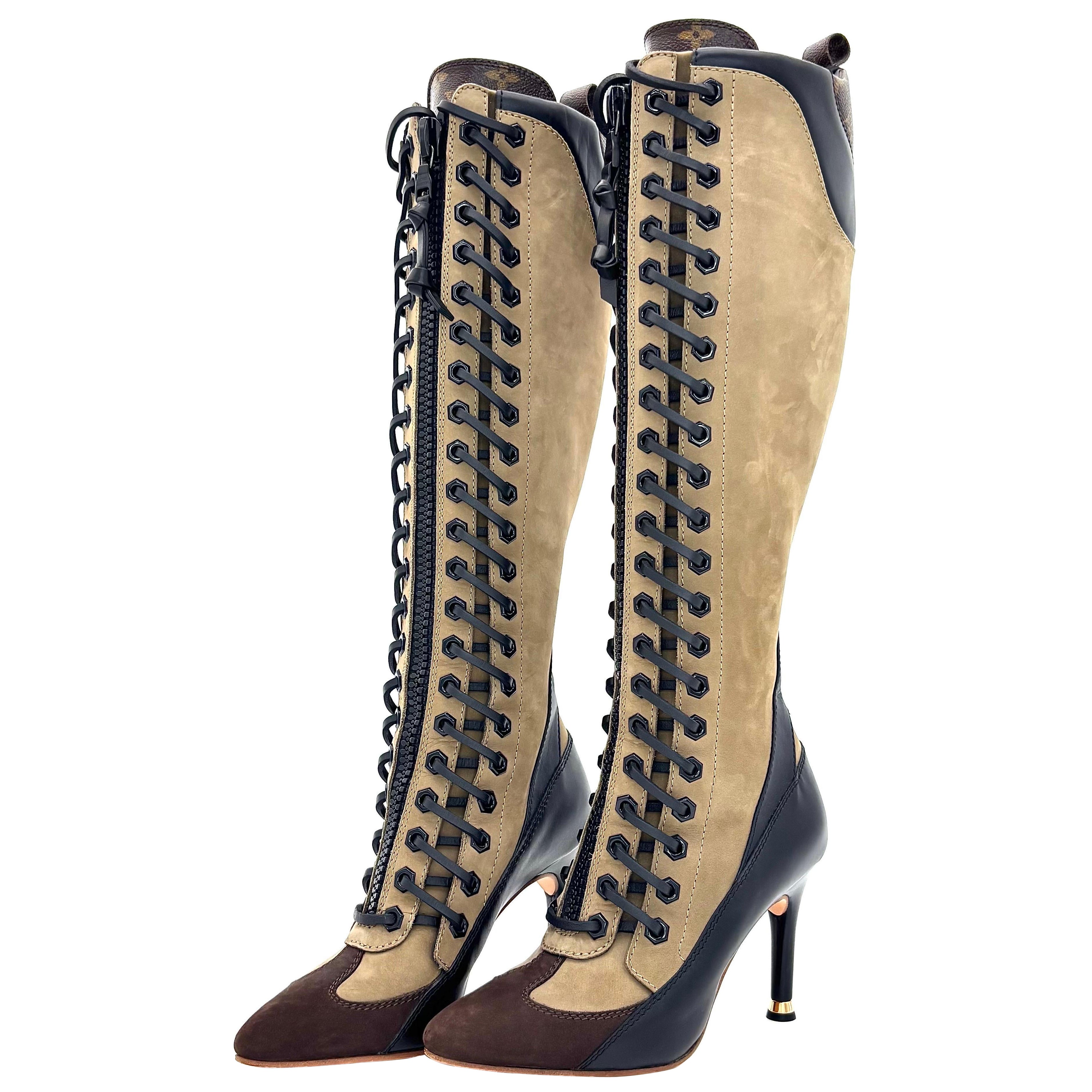 Louis Vuitton Laureate High Boots LV Monogram Laceup Knee High Combat Boots 36.5 in vendita