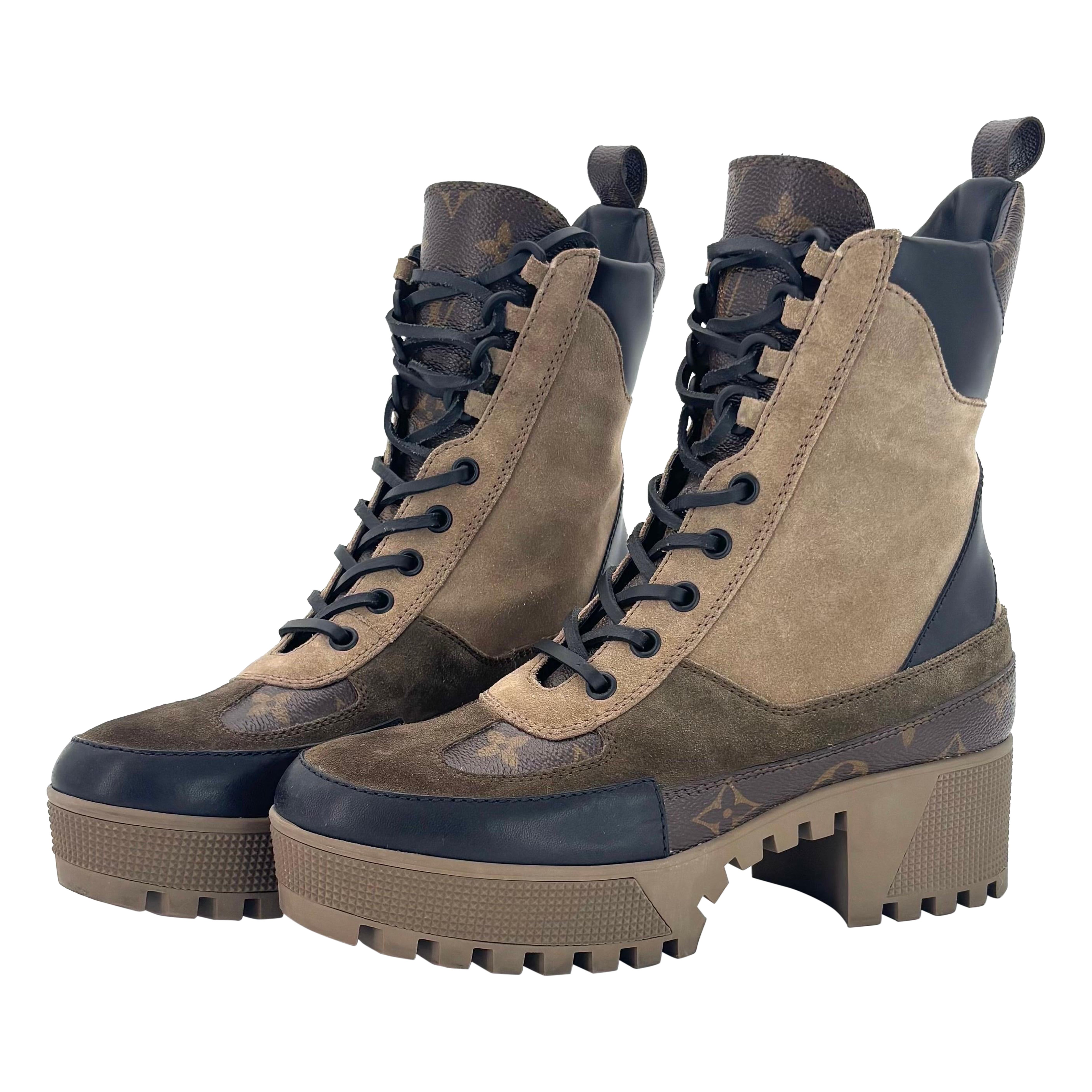 Louis Vuitton Laureate Monogram Laceup Platform Combat Boots 36.5 en vente