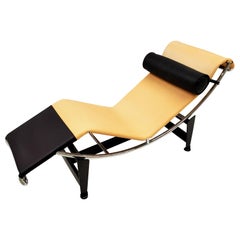 Louis Vuitton LC4 CP Chaise Longue hommage à Charlotte Perriand Edition limitée