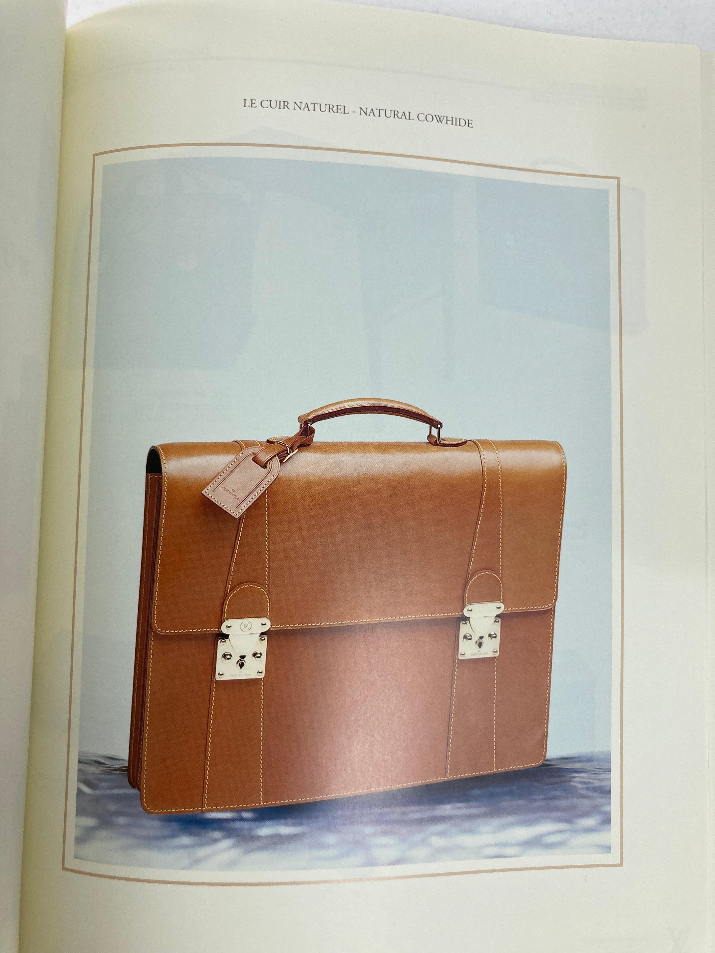 Louis Vuitton Le Catalogue Reference Book 1997 For Sale 7